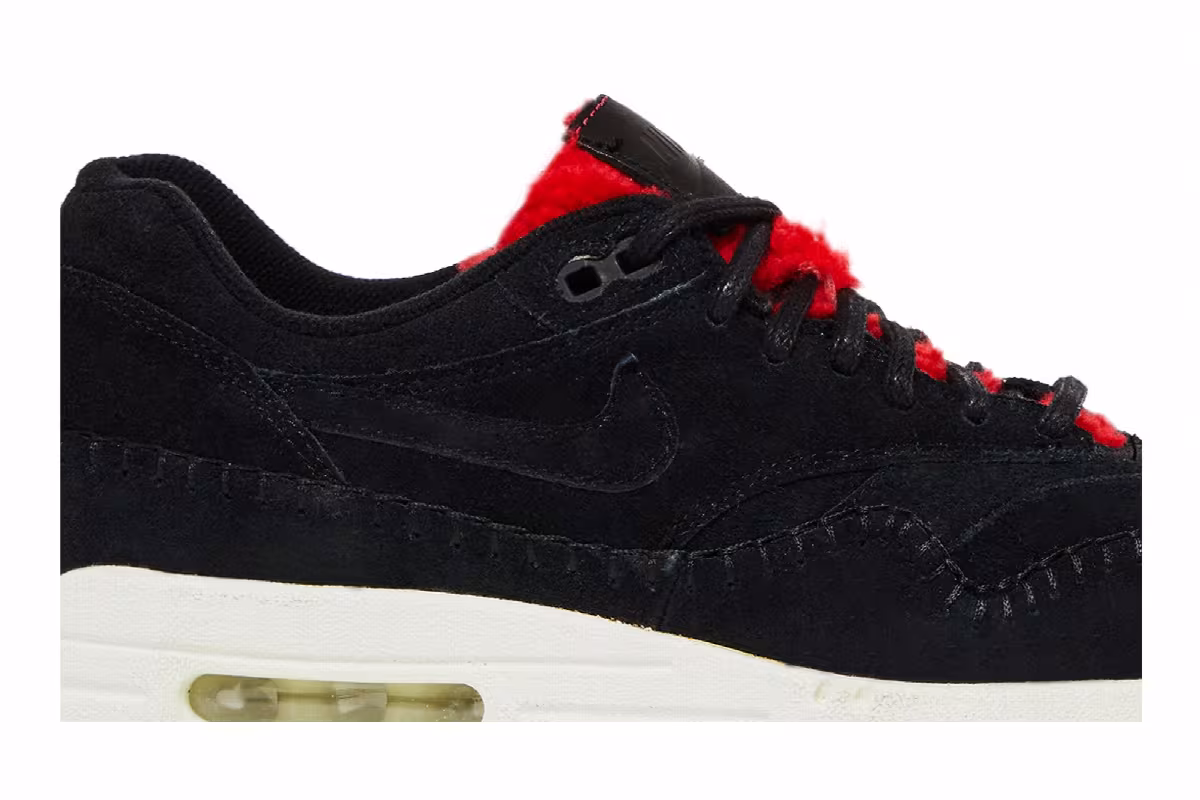 Nike Women's Air Max 1 Premium Sherpa Pack - Black, view 3