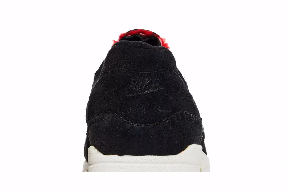 Nike Women's Air Max 1 Premium Sherpa Pack - Black, view 8
