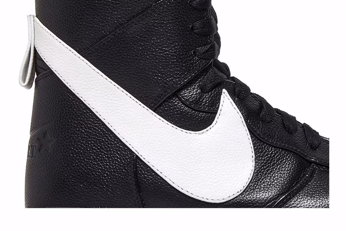 Dunk Lux High x Nike Riccardo Tisci Black White, view 3