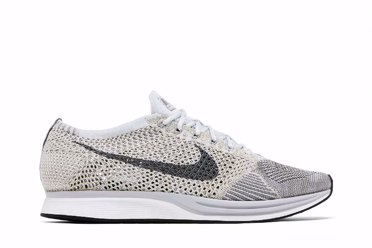 Nike Flyknit Racer Pure Platinum, view 2