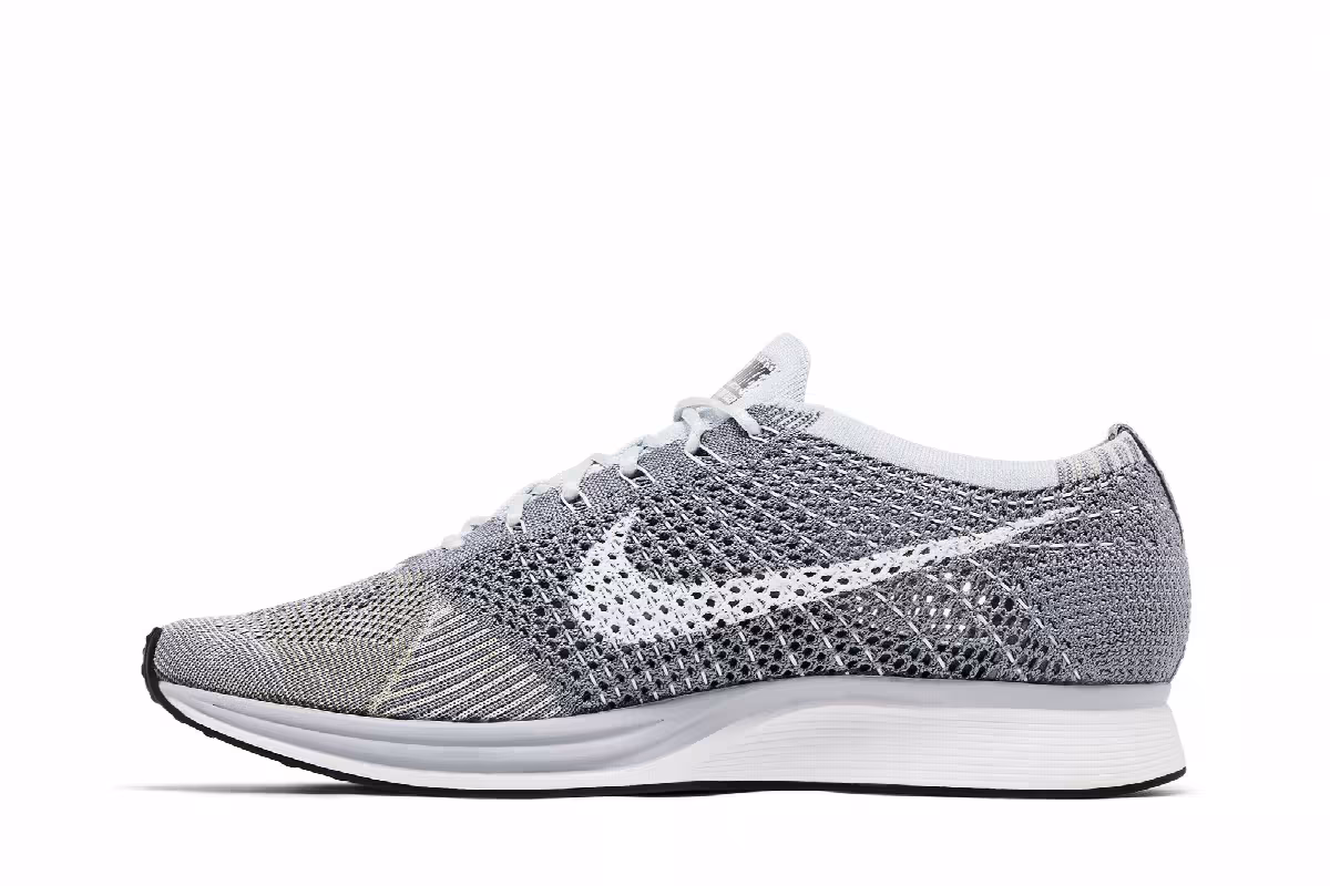 Nike Flyknit Racer Pure Platinum, view 4
