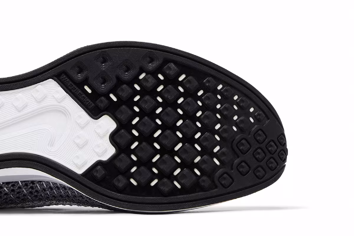 Nike Flyknit Racer Pure Platinum, view 6