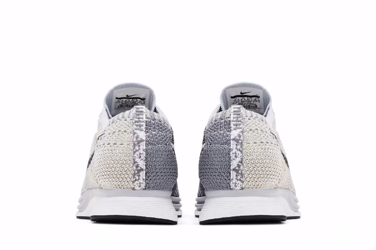 Nike Flyknit Racer Pure Platinum, view 7