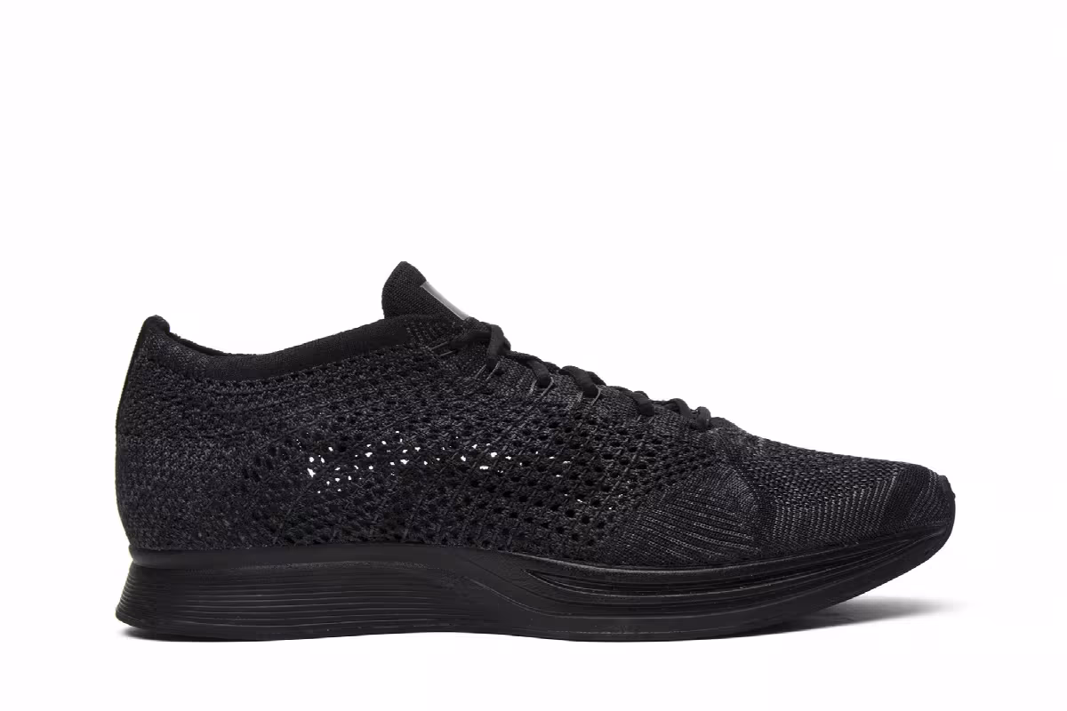 Nike Flyknit Racer Triple Black, view 2