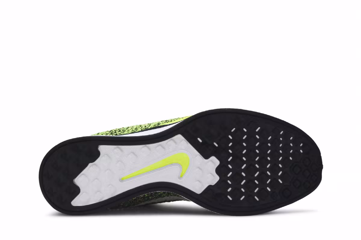Nike Flyknit Racer Volt Sequoia, view 5