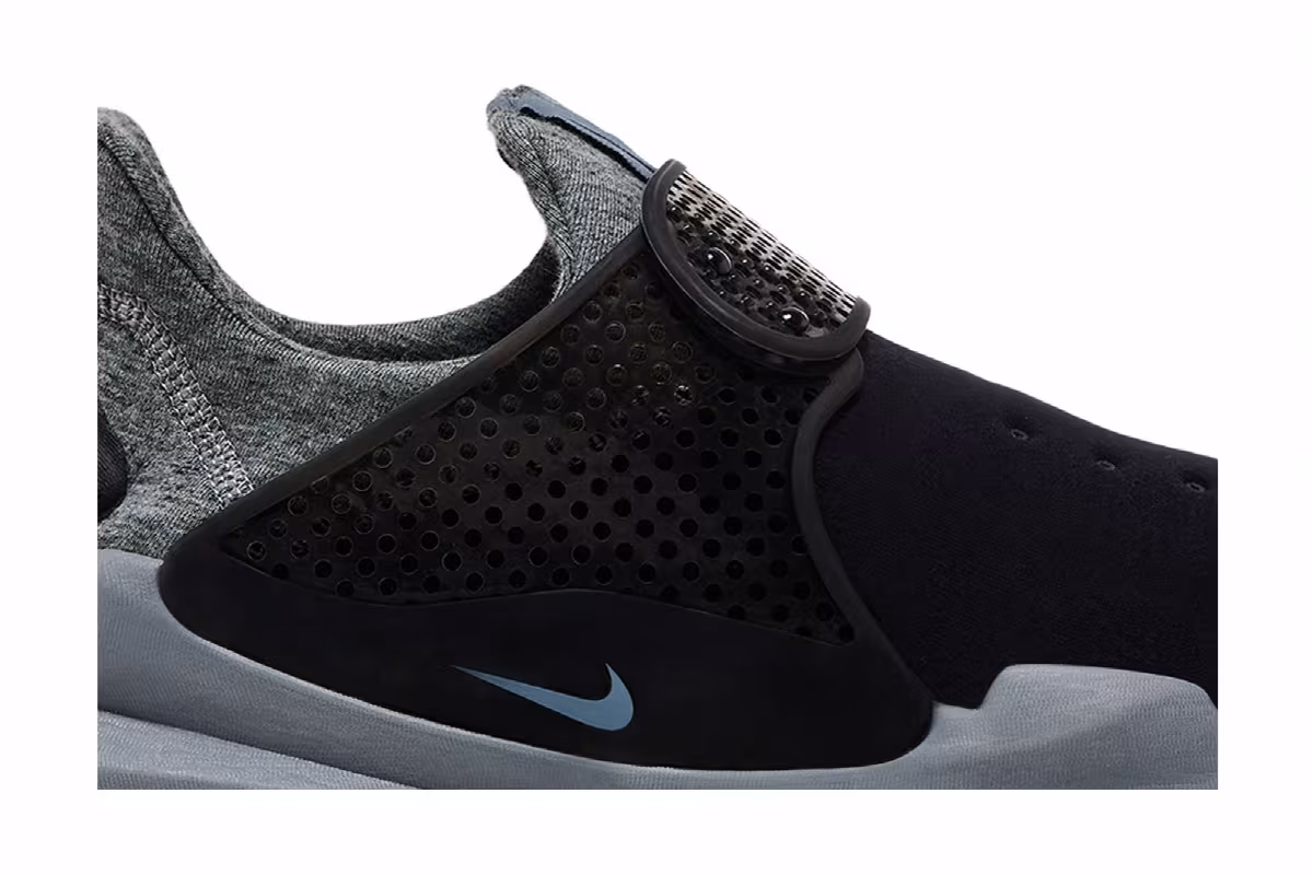 Nike Sock Dart Tech Fleece Black, view 3