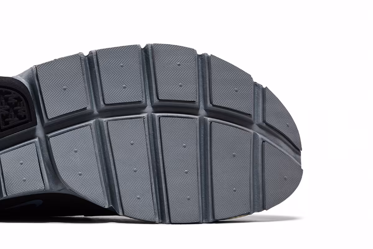 Nike Sock Dart Tech Fleece Black, view 6