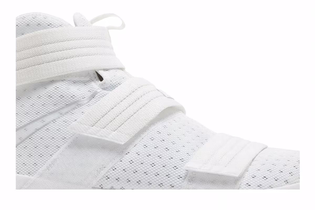 Nike LeBron Soldier 10 SFG White Gum, view 3