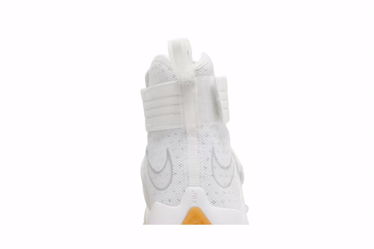 Nike LeBron Soldier 10 SFG White Gum, view 8