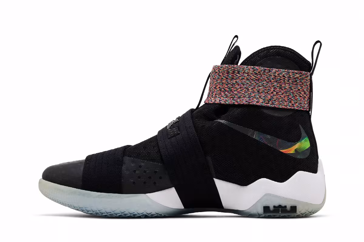 Nike LeBron Soldier 10 Iridescent, view 4