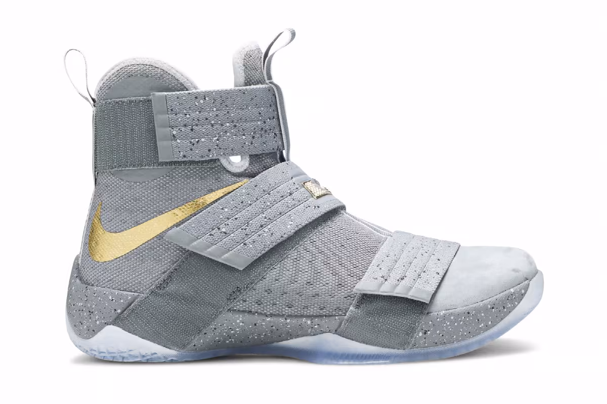 Nike LeBron Soldier 10 Battle Grey, view 2
