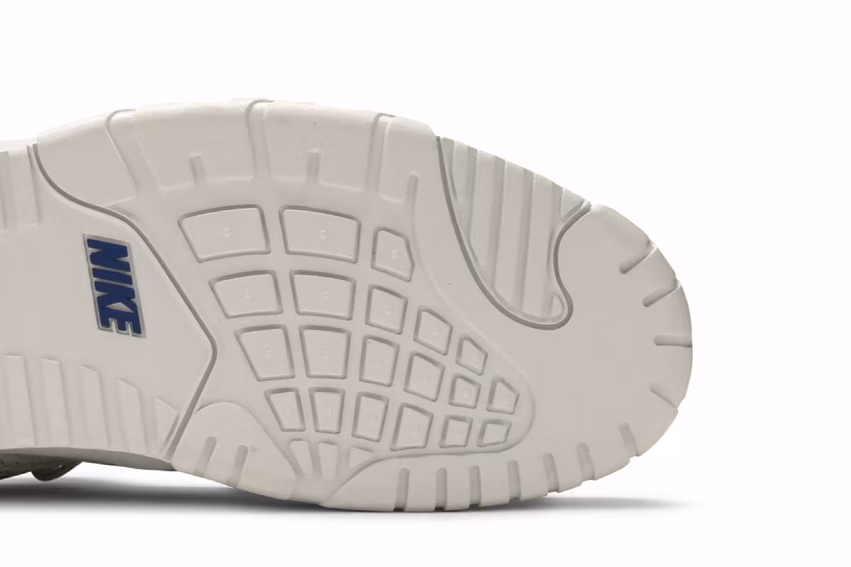 Nike Air Trainer Cruz Light Bone, view 6