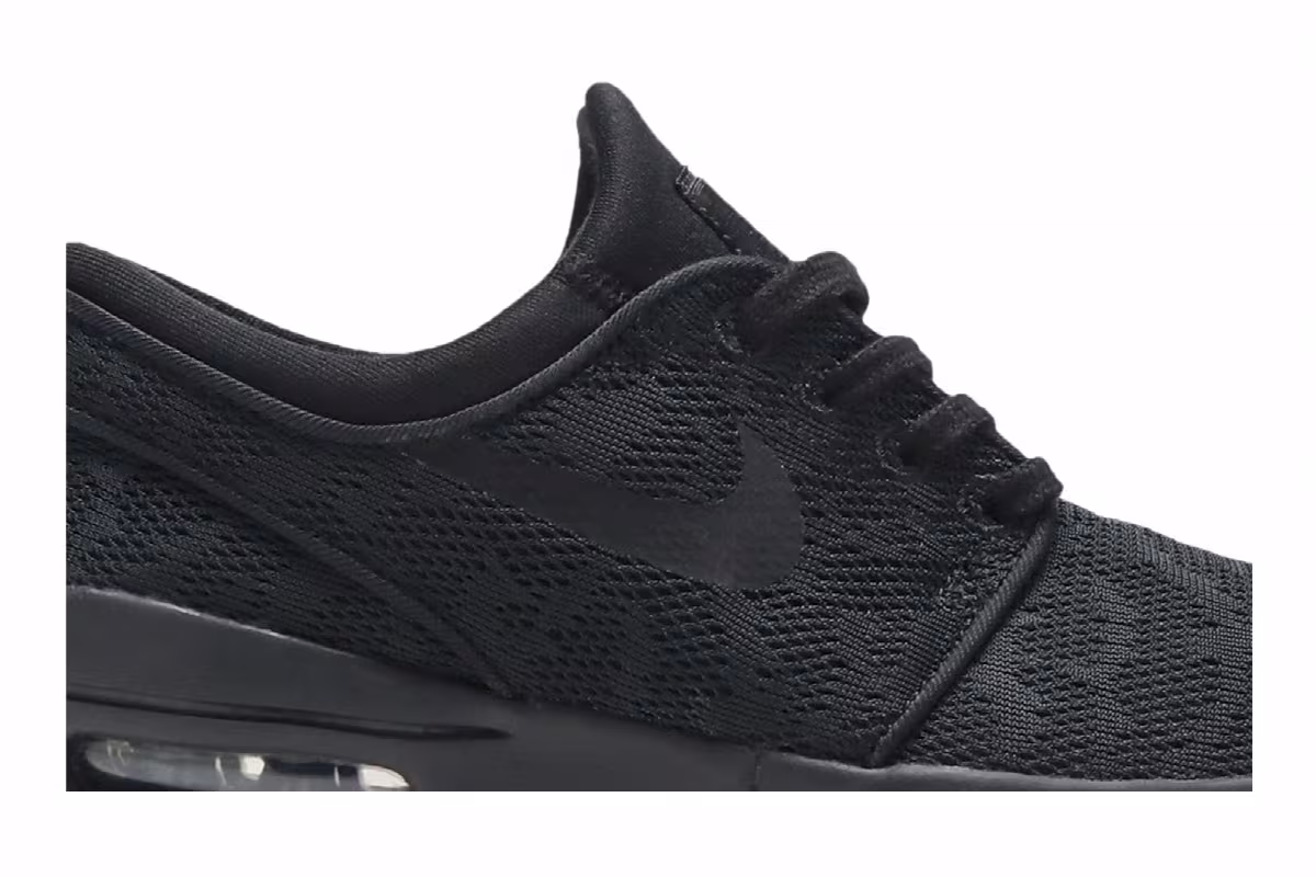 Nike Stefan Janoski Max SB Triple Black, view 3