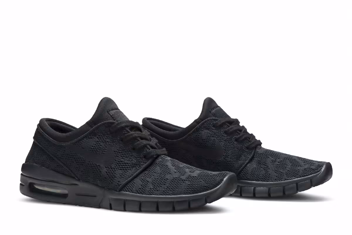 Nike Stefan Janoski Max SB Triple Black, view 9