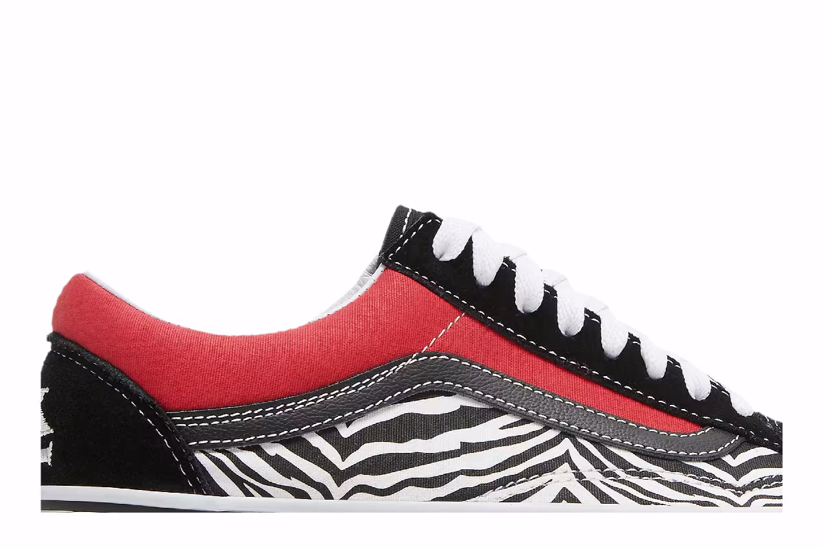 Vans Old Skool Korean Typography, view 3