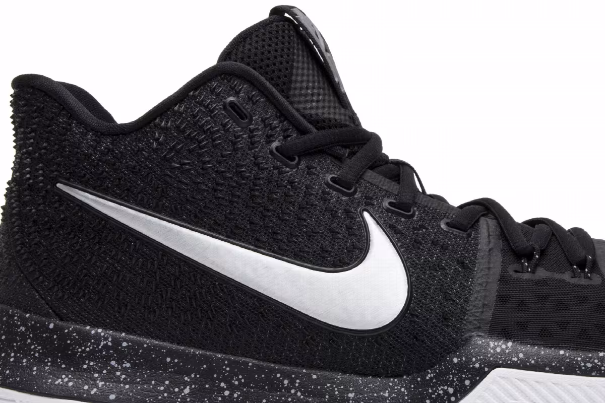 Nike Kyrie 3 Black Ice, view 3