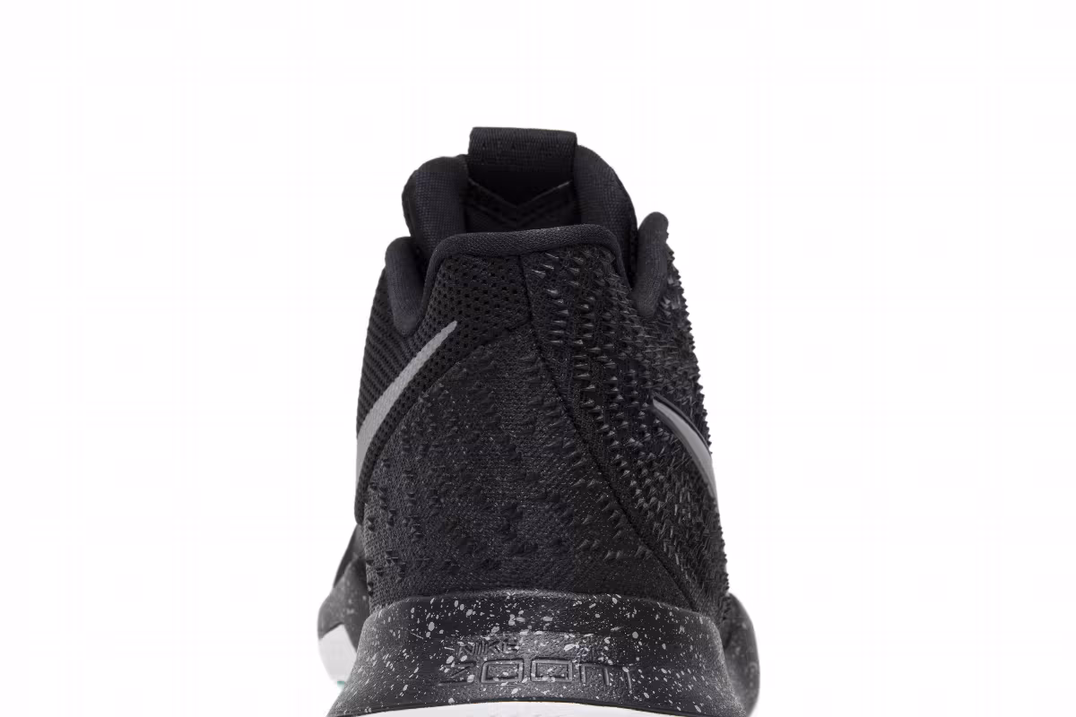 Nike Kyrie 3 Black Ice, view 8