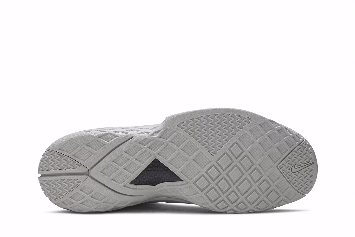 Nike Zoom Kobe 3 Fade To Black, view 5