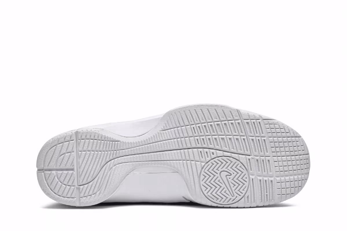 Nike Hyperdunk Lux Black White, view 5
