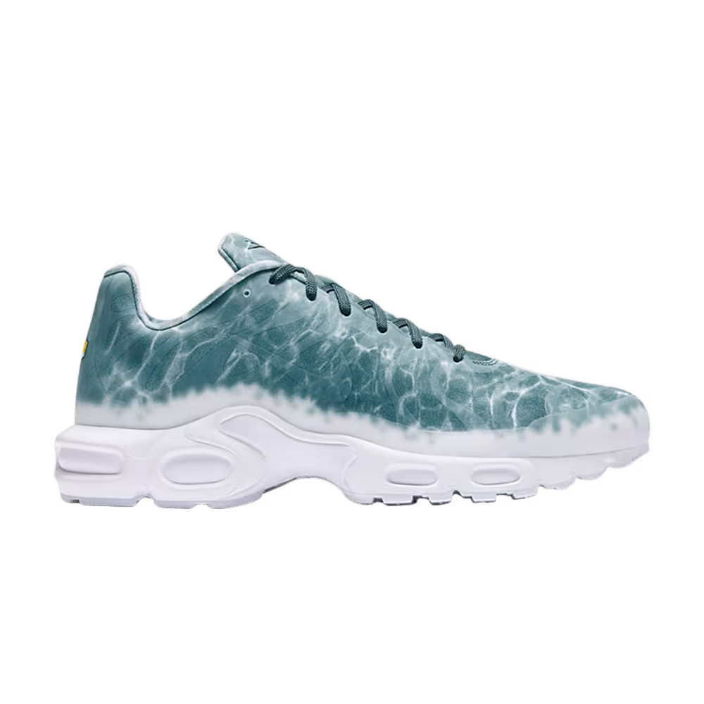 NikeLab Air Max Plus Le Requin