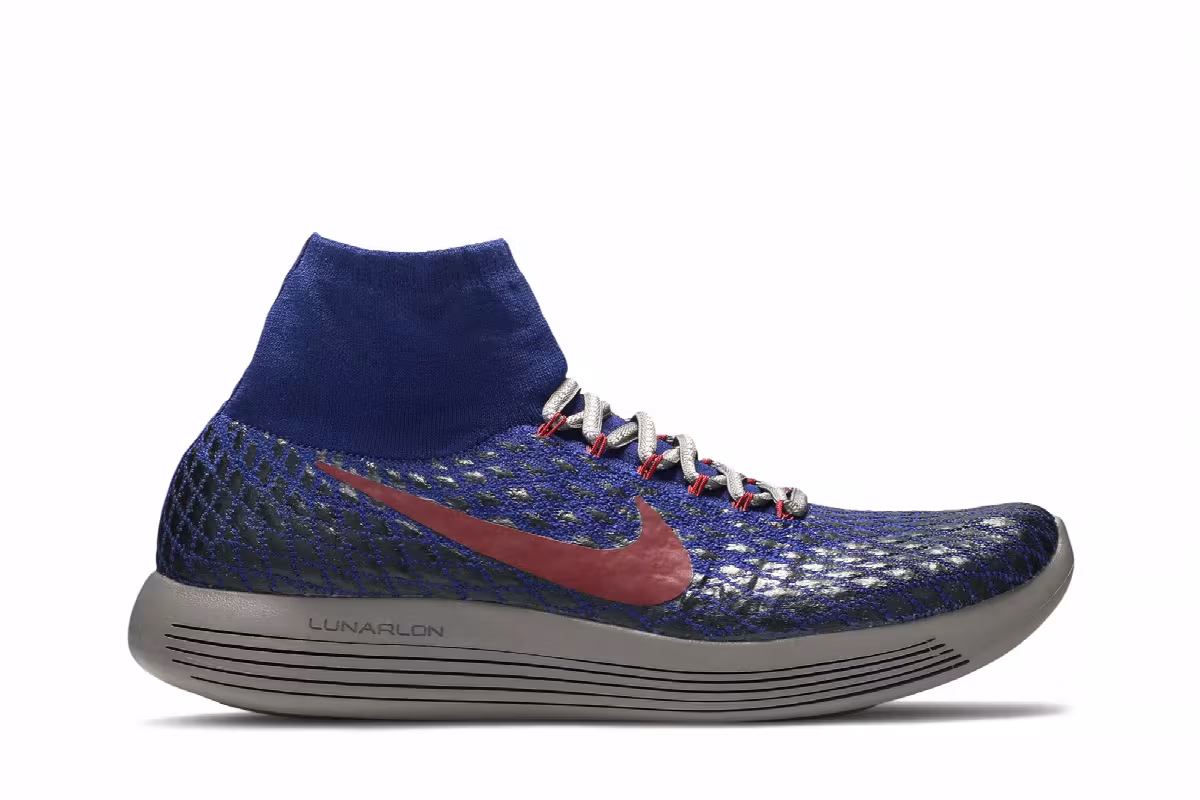 Gyakusou x NikeLab LunarEpic Flyknit Shield Deep Royal Blue, view 2