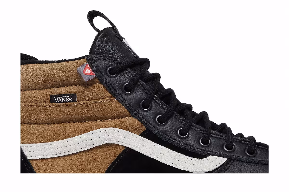 Vans Sk8-Hi MTE 2.0 DX Dirt, view 3