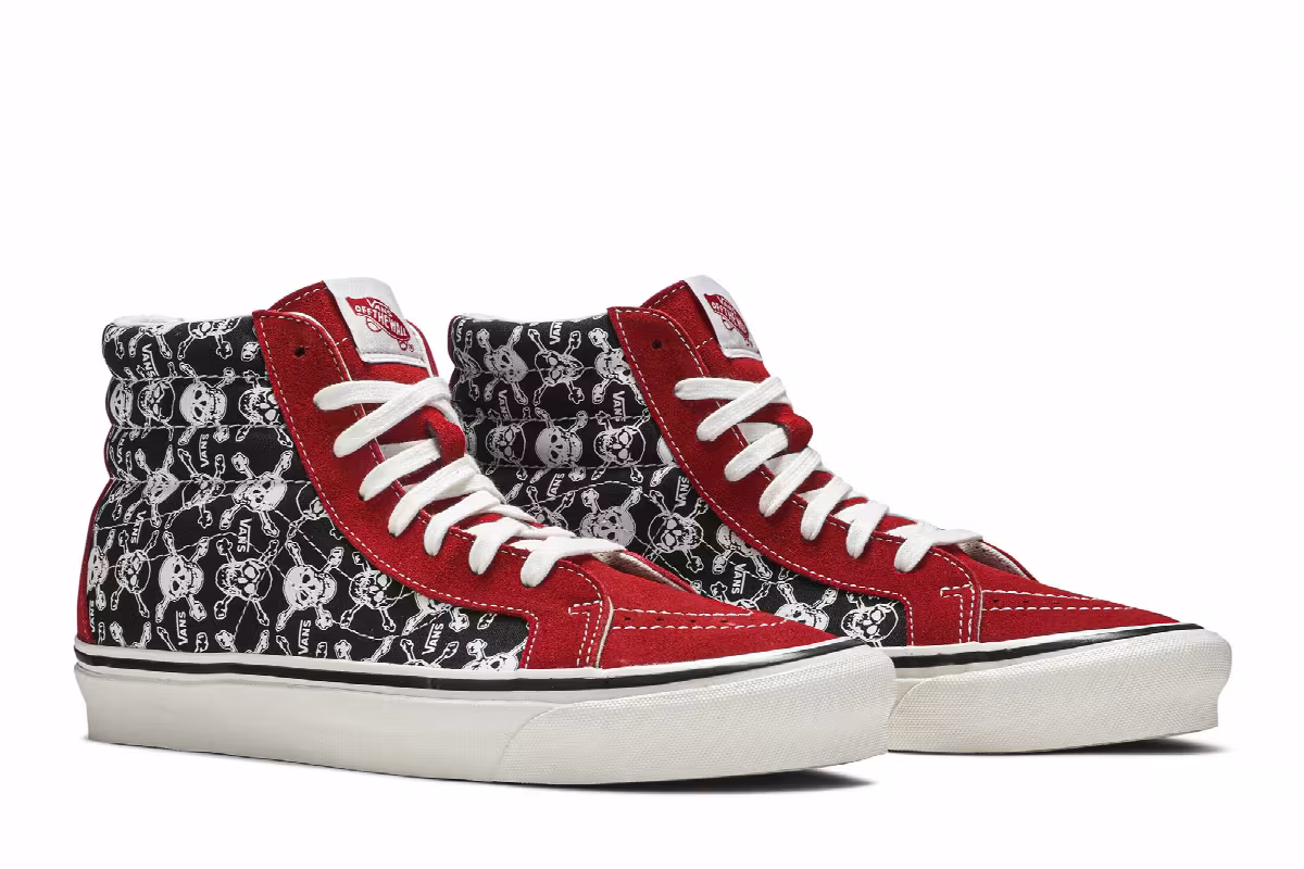 Vans Sk8-Hi 38 DX Skulls Red Black, view 9