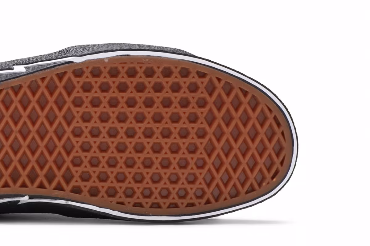 Vans Sk8-Hi Bolt - Black, view 6