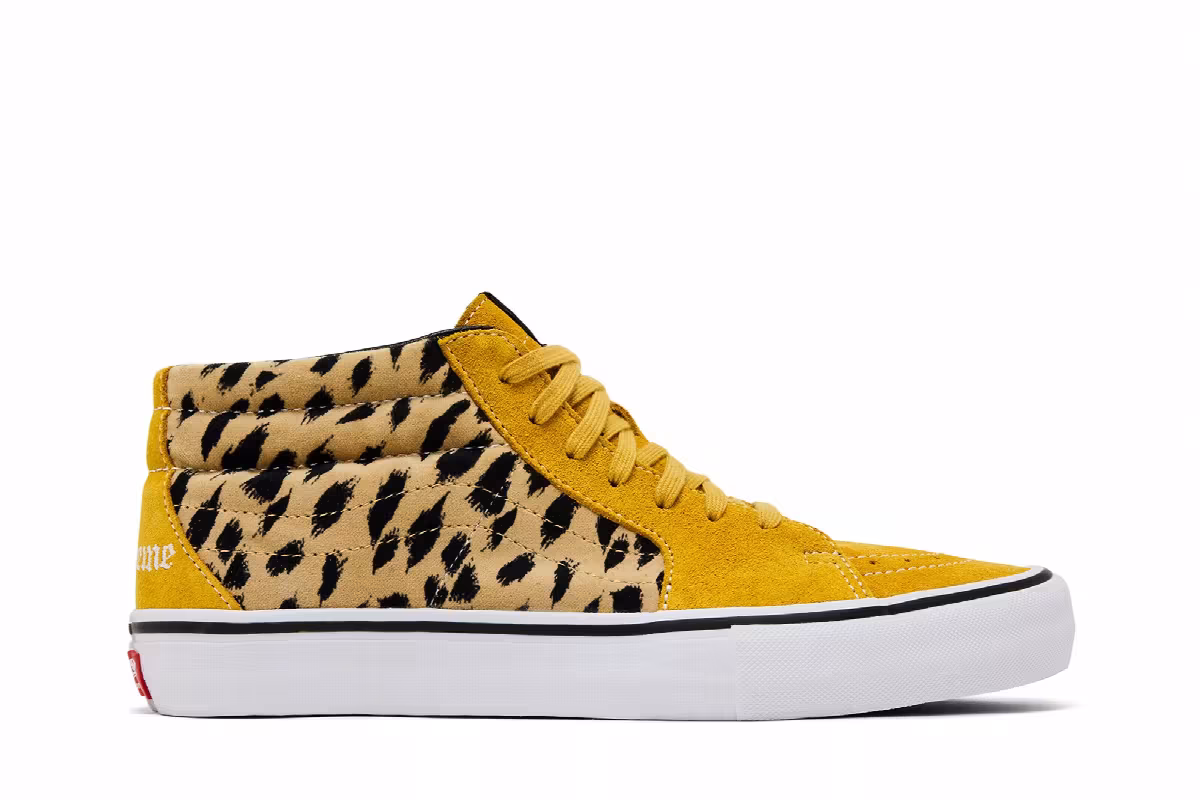 Supreme x Vans Sk8-Mid Pro Cheetah Velvet, view 2