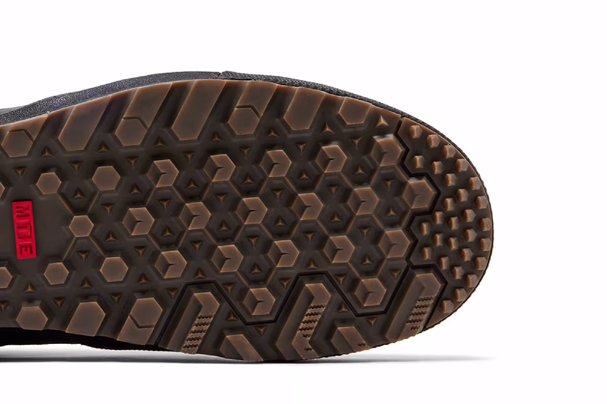 Vans Sk8-Hi GORE-TEX MTE-3 Tonal Brown Black, view 6
