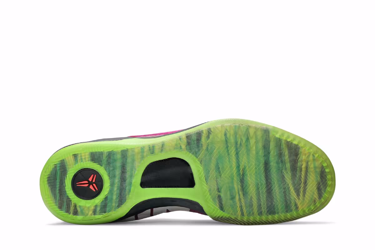 Nike Kobe 8 Mambacurial, view 5