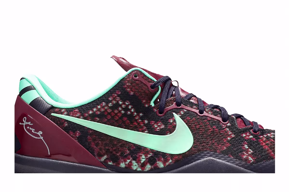 Nike Kobe 8 Pit Viper, view 3