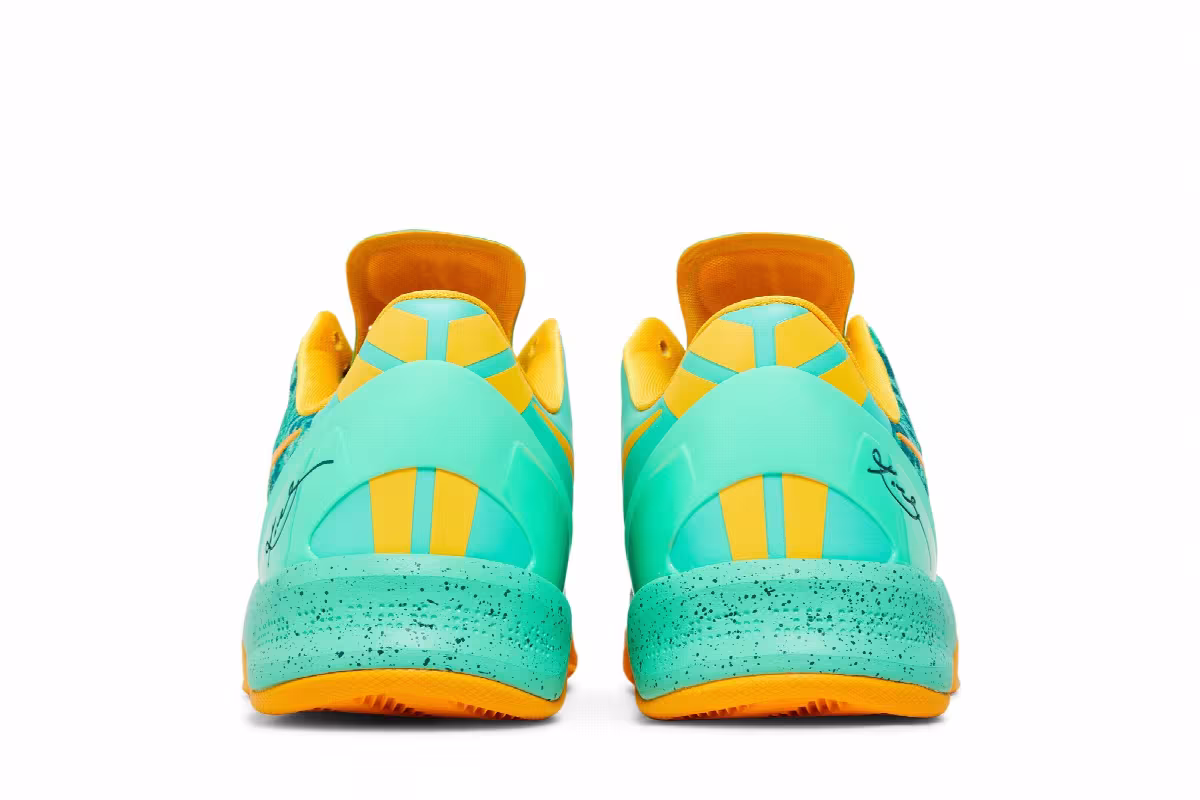 Nike Kobe 8 Green Glow, view 7