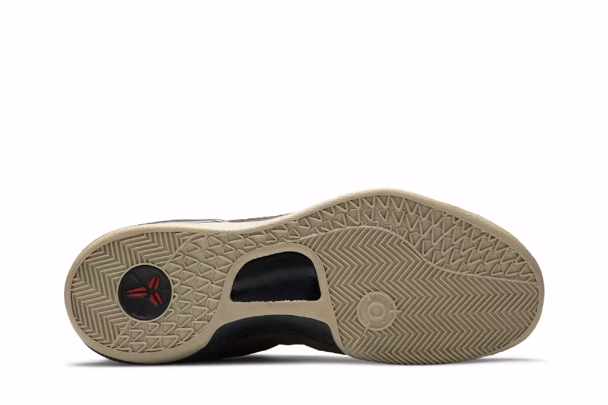 Nike Kobe 8 Python, view 5