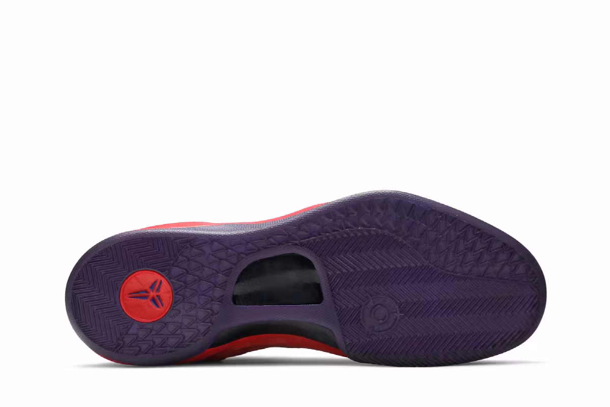 Nike Zoom Kobe 8 EXT Year of the Snake - Red, view 5