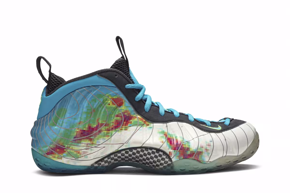 Nike Air Foamposite One PRM Weatherman, view 2