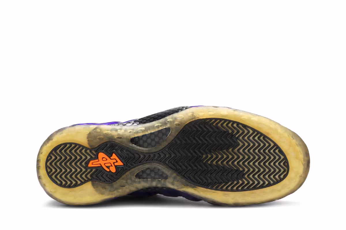 Nike Air Foamposite One Phoenix Suns, view 5