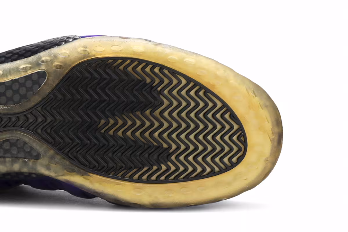 Nike Air Foamposite One Phoenix Suns, view 6
