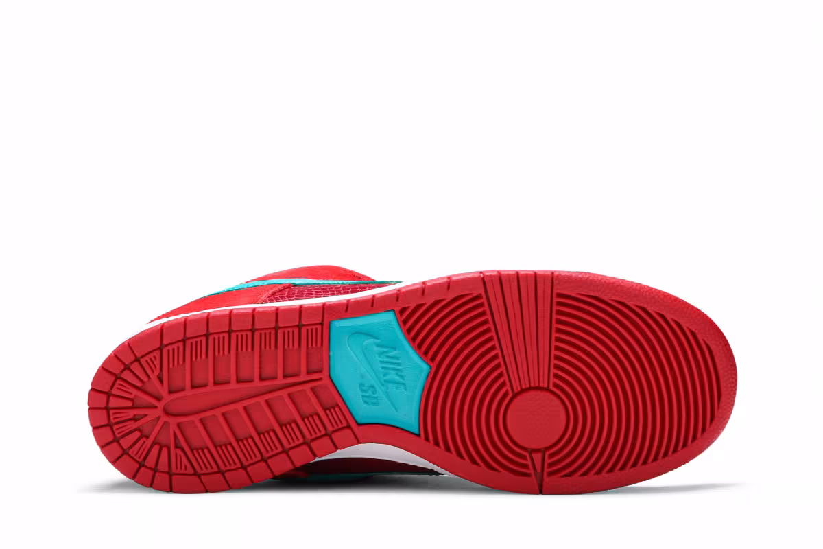 Nike Dunk Low Pro SB Brickhouse Turbo Green, view 5