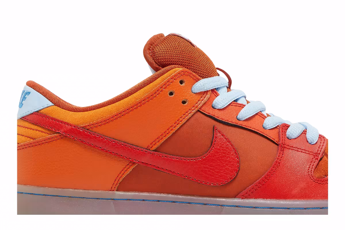 Nike Dunk Low Pro SB Fire & Ice, view 3