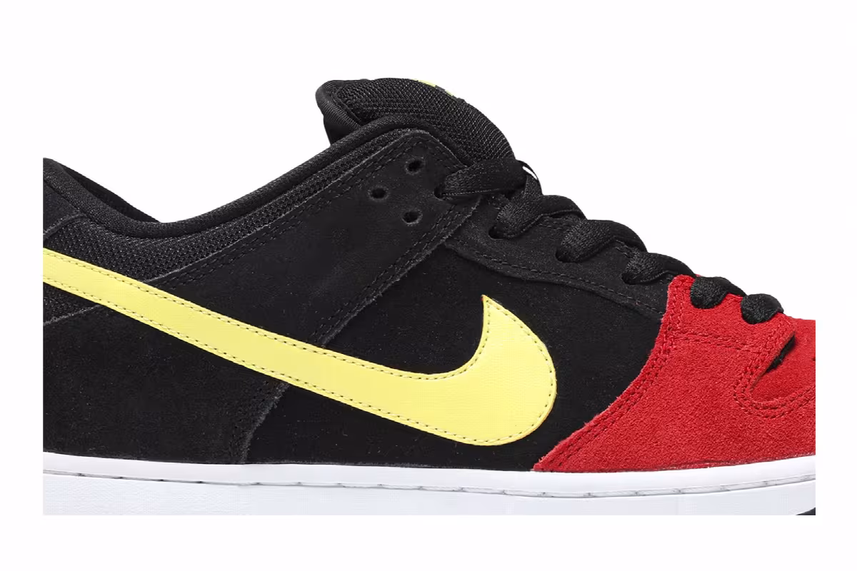 Nike Dunk Low Pro Sb Butt Head, view 3