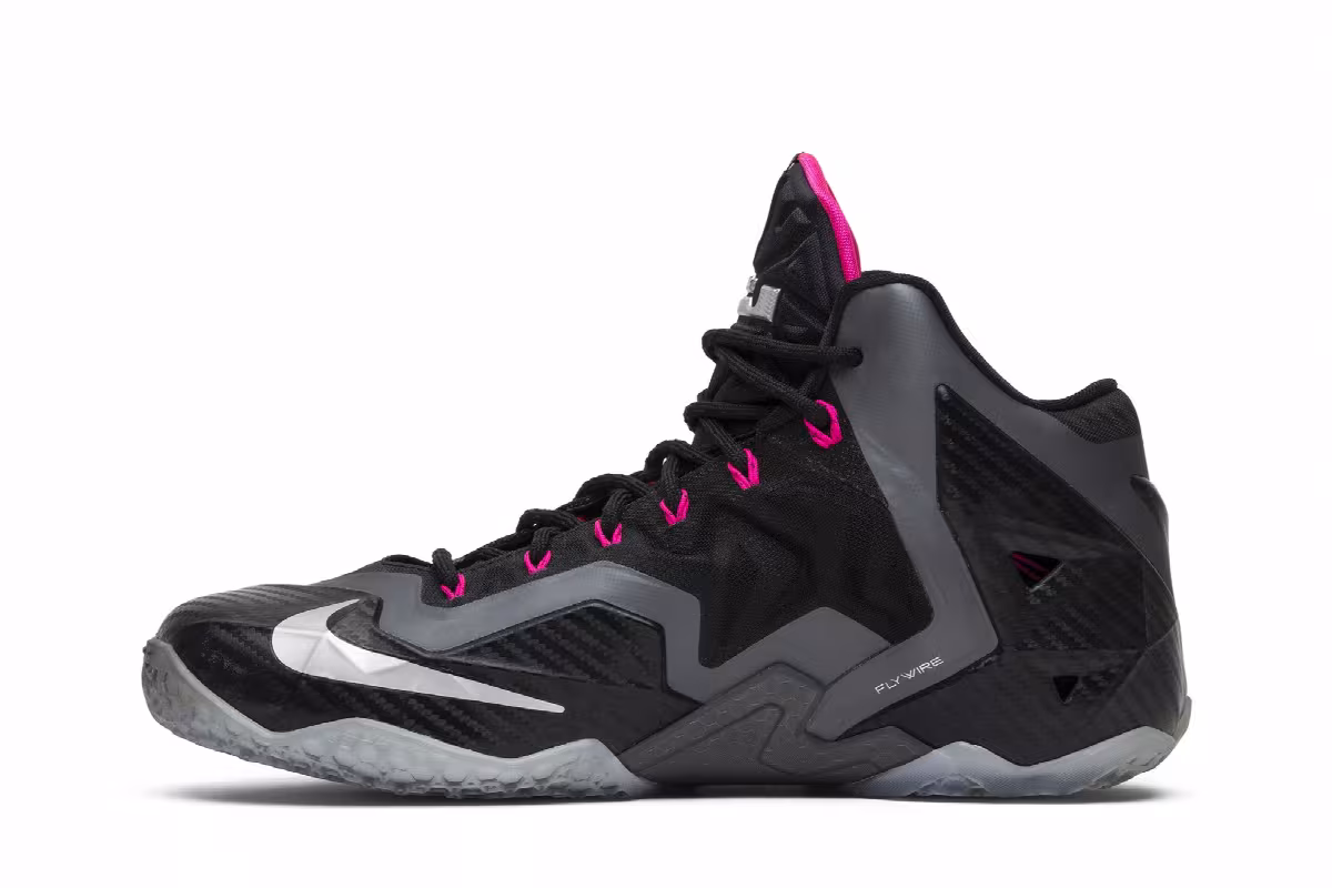 Nike LeBron 11 Miami Nights, view 4
