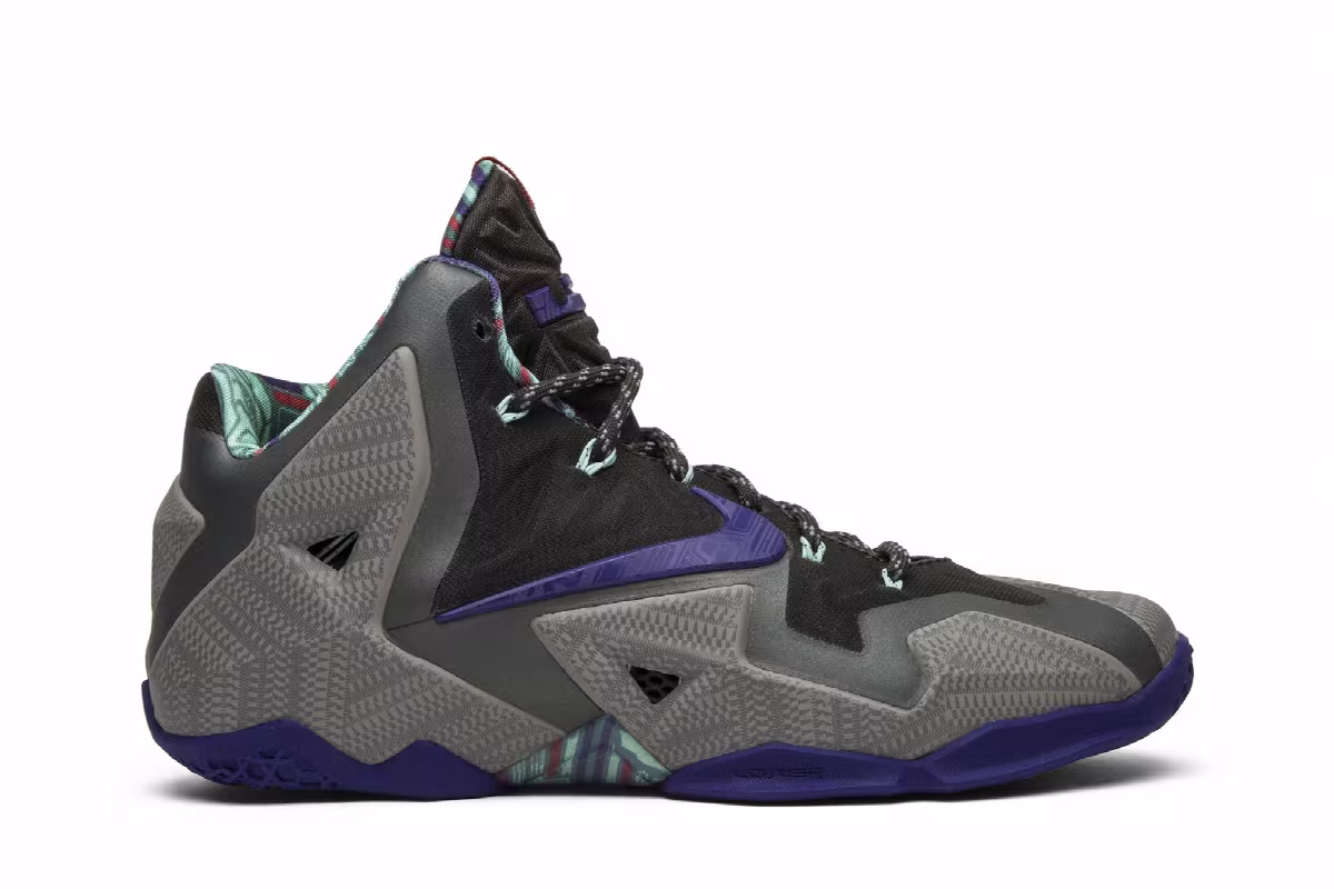 Nike LeBron 11 Terracotta Warrior, view 2
