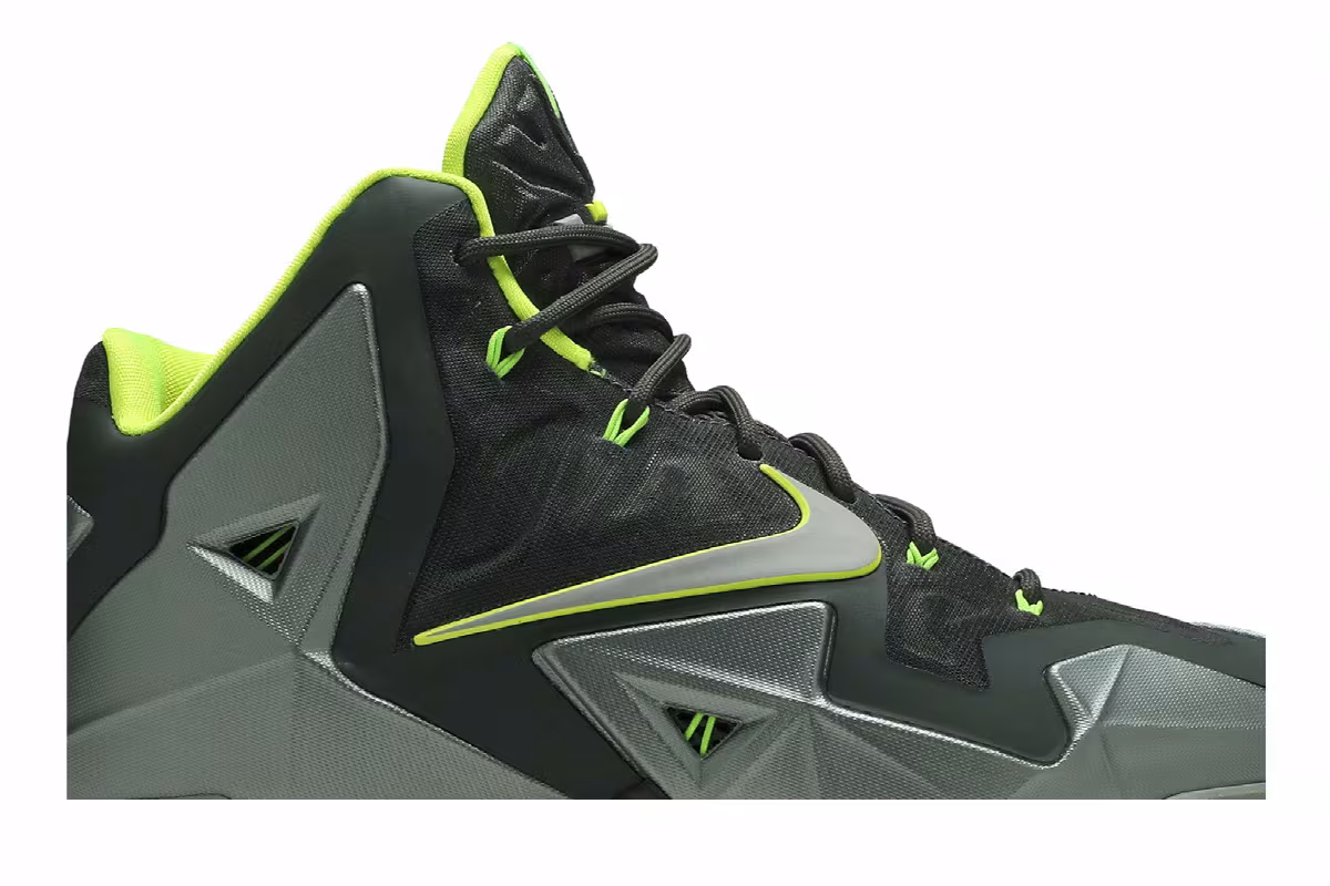 Nike LeBron 11 Dunkman, view 3