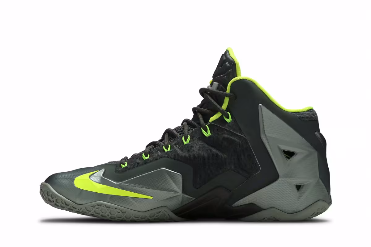 Nike LeBron 11 Dunkman, view 4