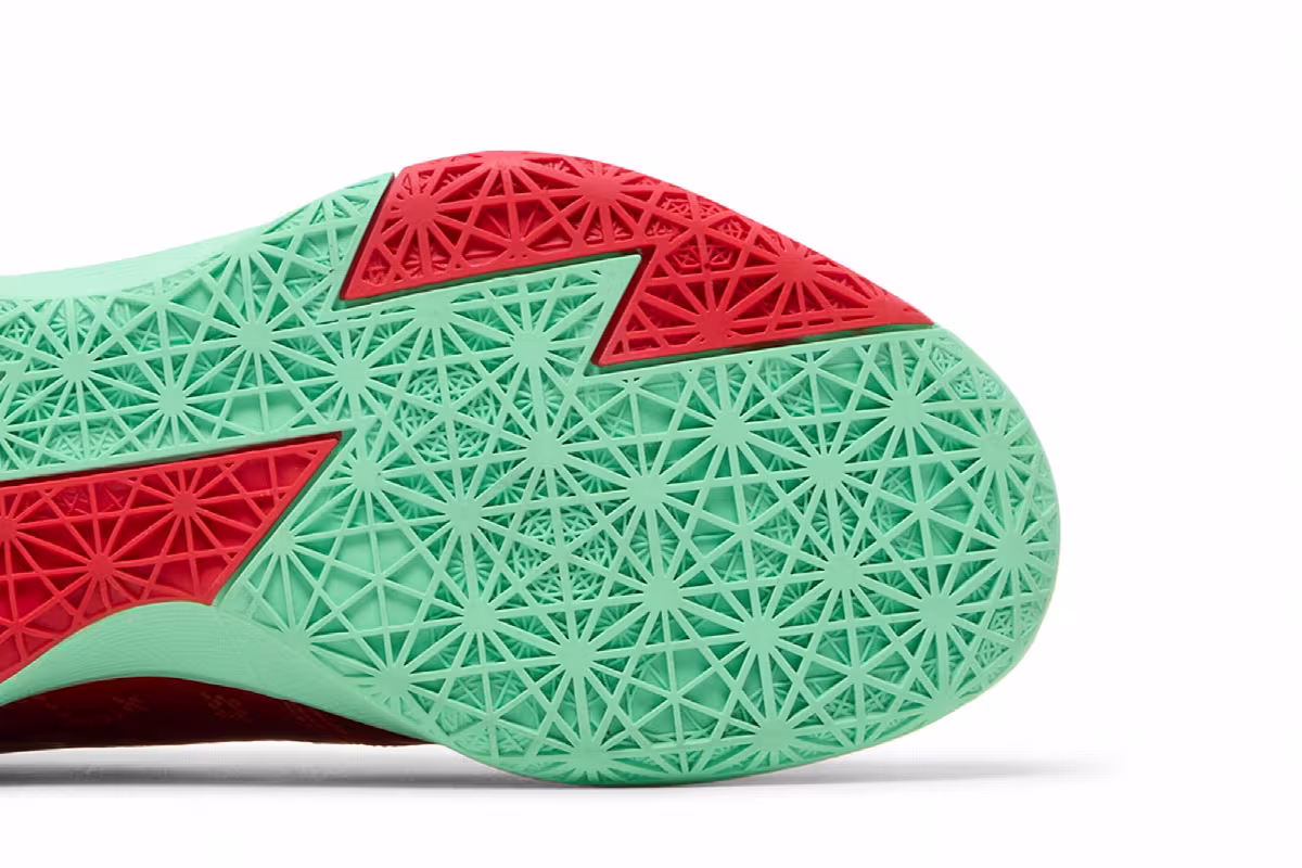 Nike KD 6 Christmas, view 6