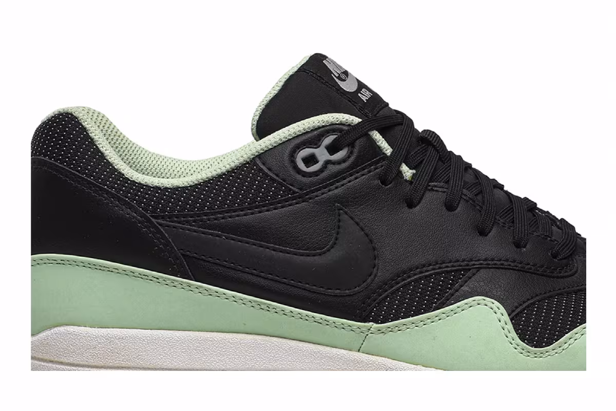 Nike Air Max 1 FB Yeezy, view 3