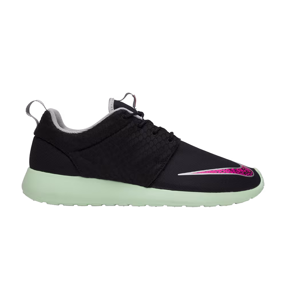 Nike Roshe One FB Yeezy