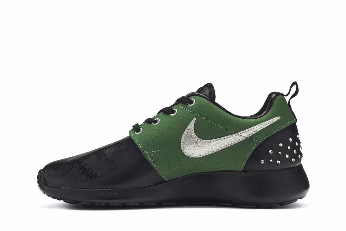 Nike Women's Rosherun DB Doernbecher, view 4