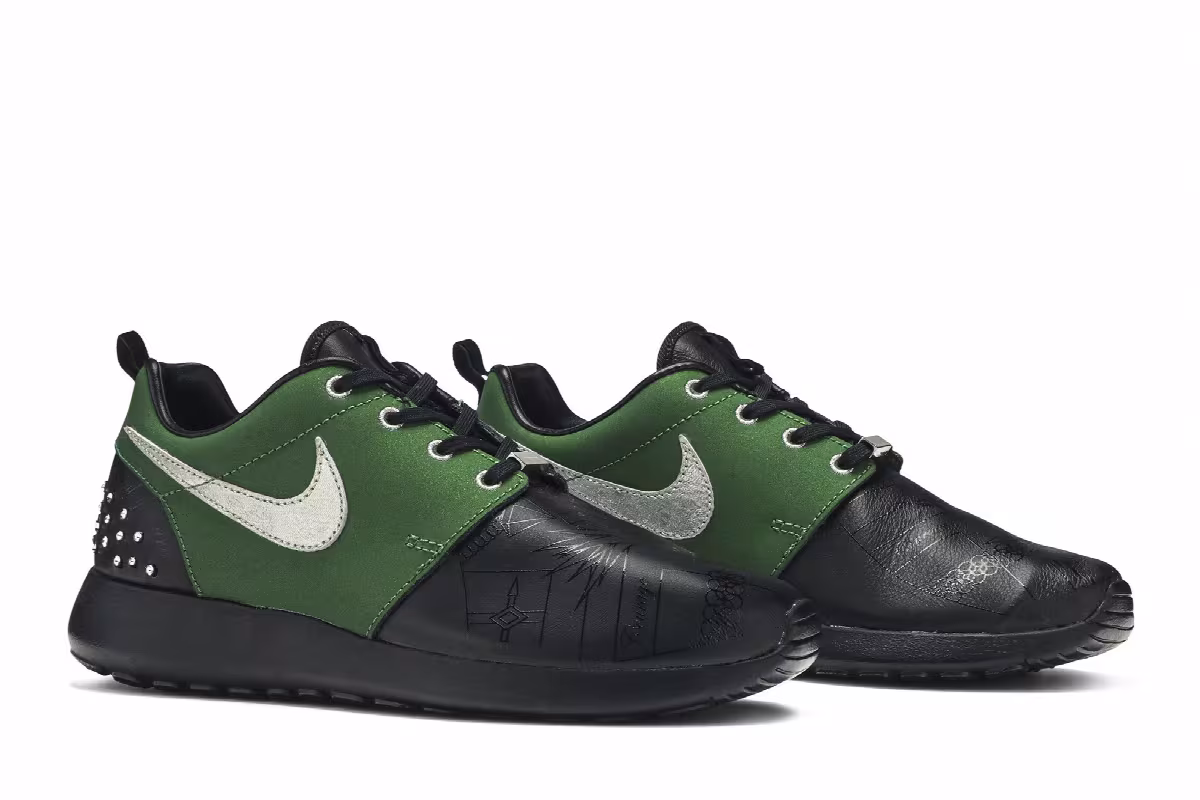 Nike Women's Rosherun DB Doernbecher, view 9